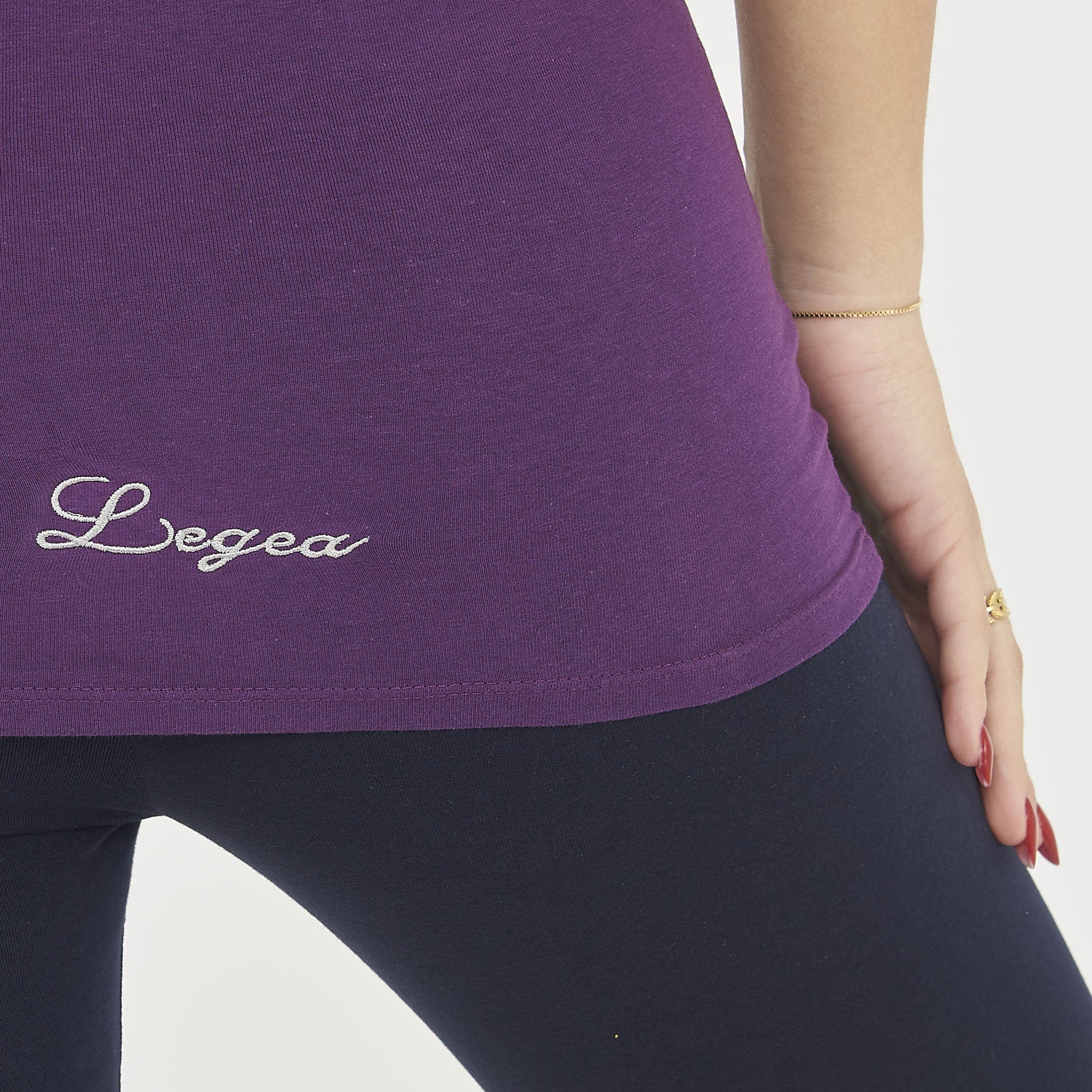 Camiseta sin mangas de algodón Raita con hombros anchos