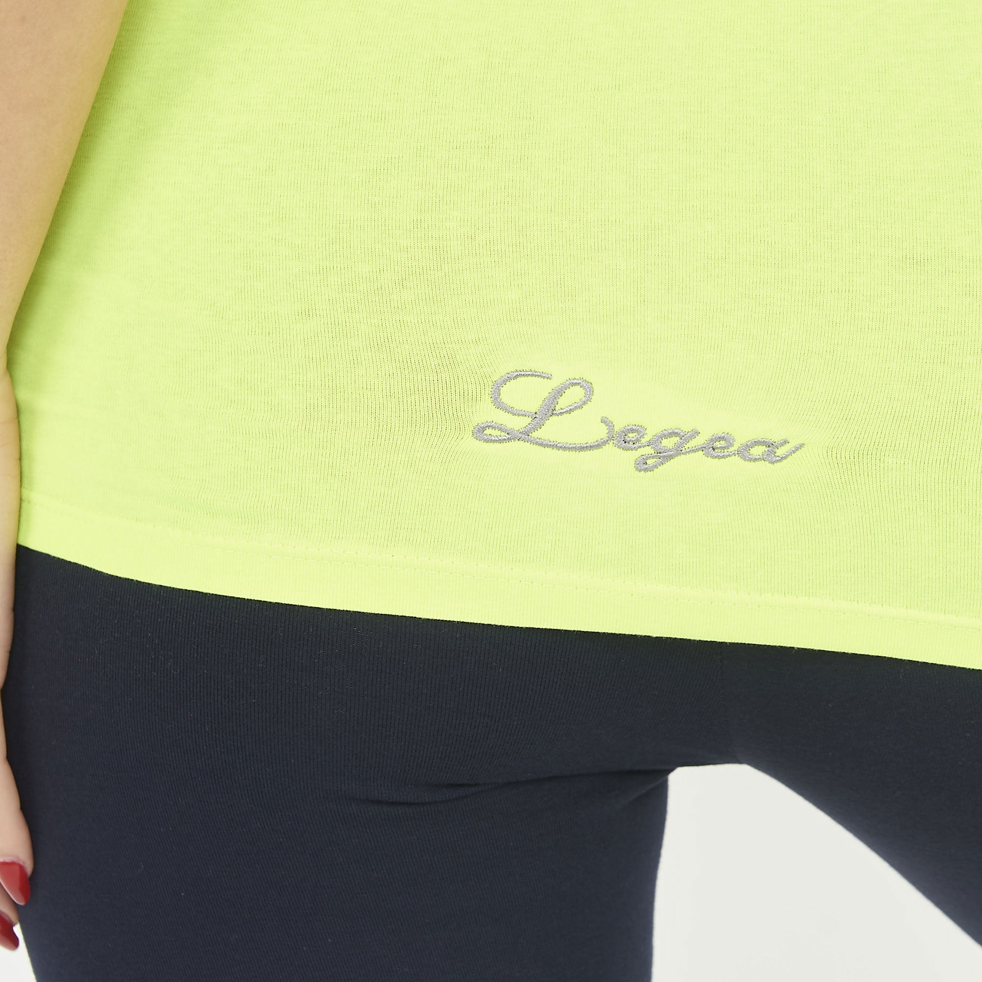 Camiseta sin mangas de algodón Raita con hombros anchos