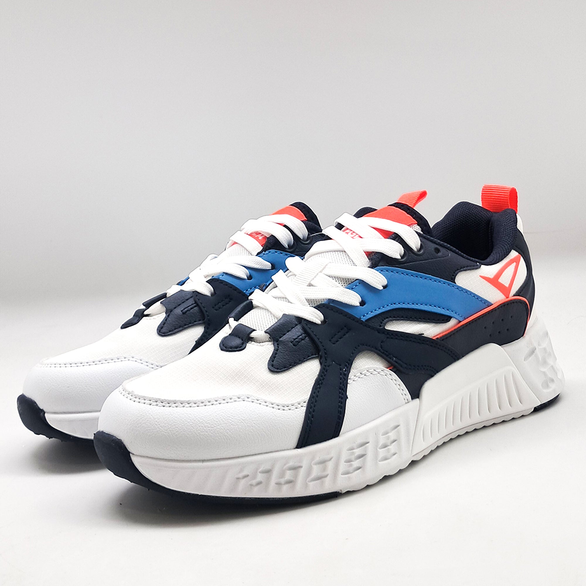 Scarpa Sportiva Runa