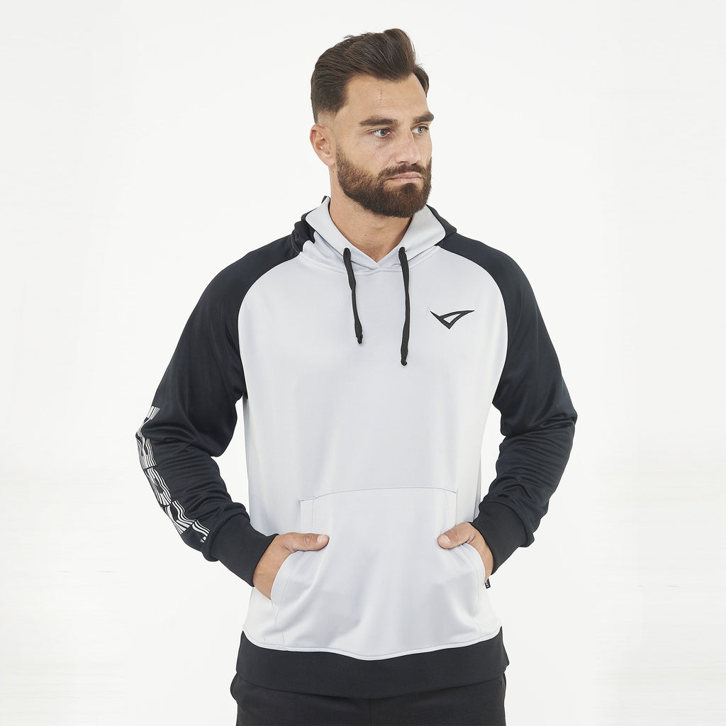 Chándal deportivo completo almacenado