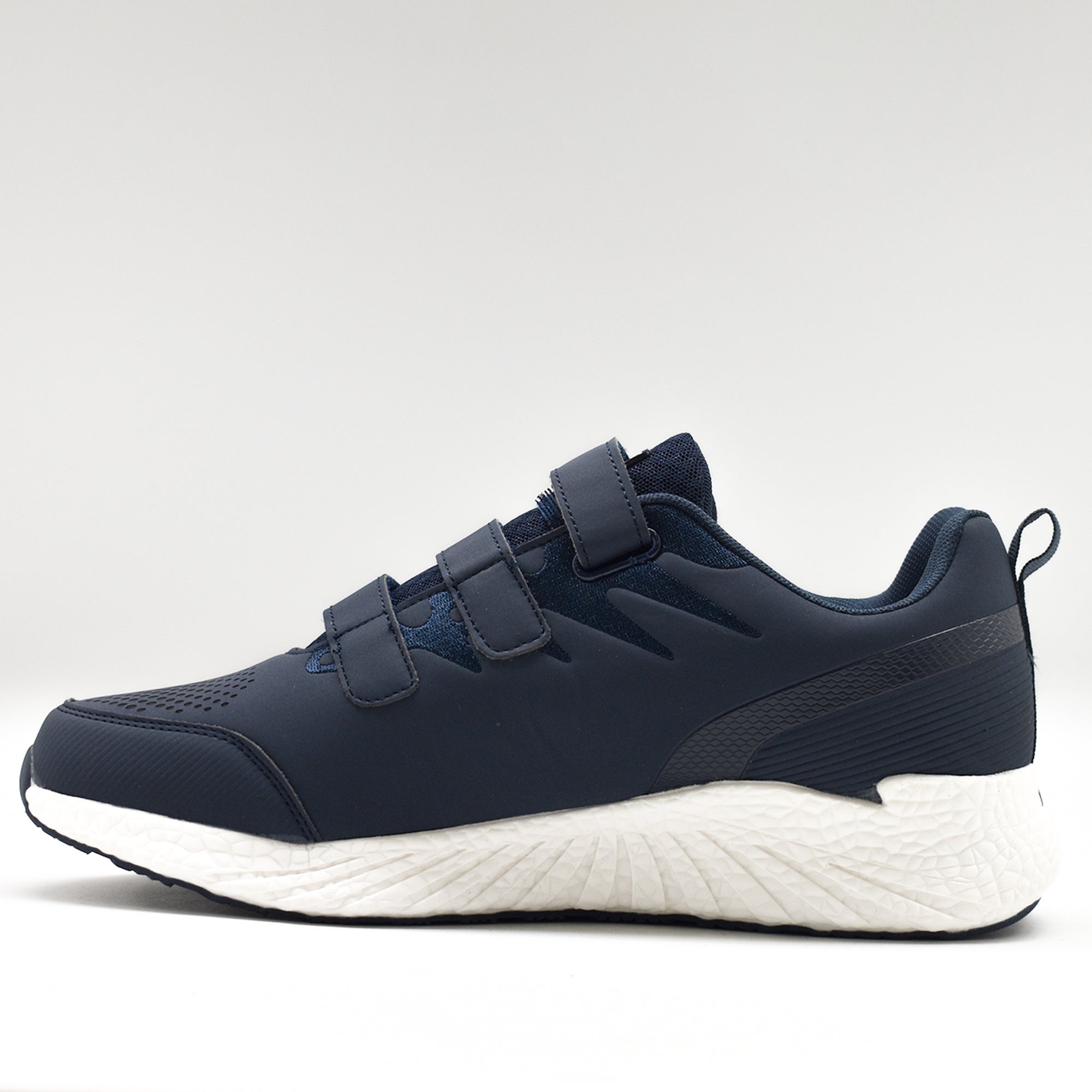 Scarpa Sportiva Con Strappi Sglobo