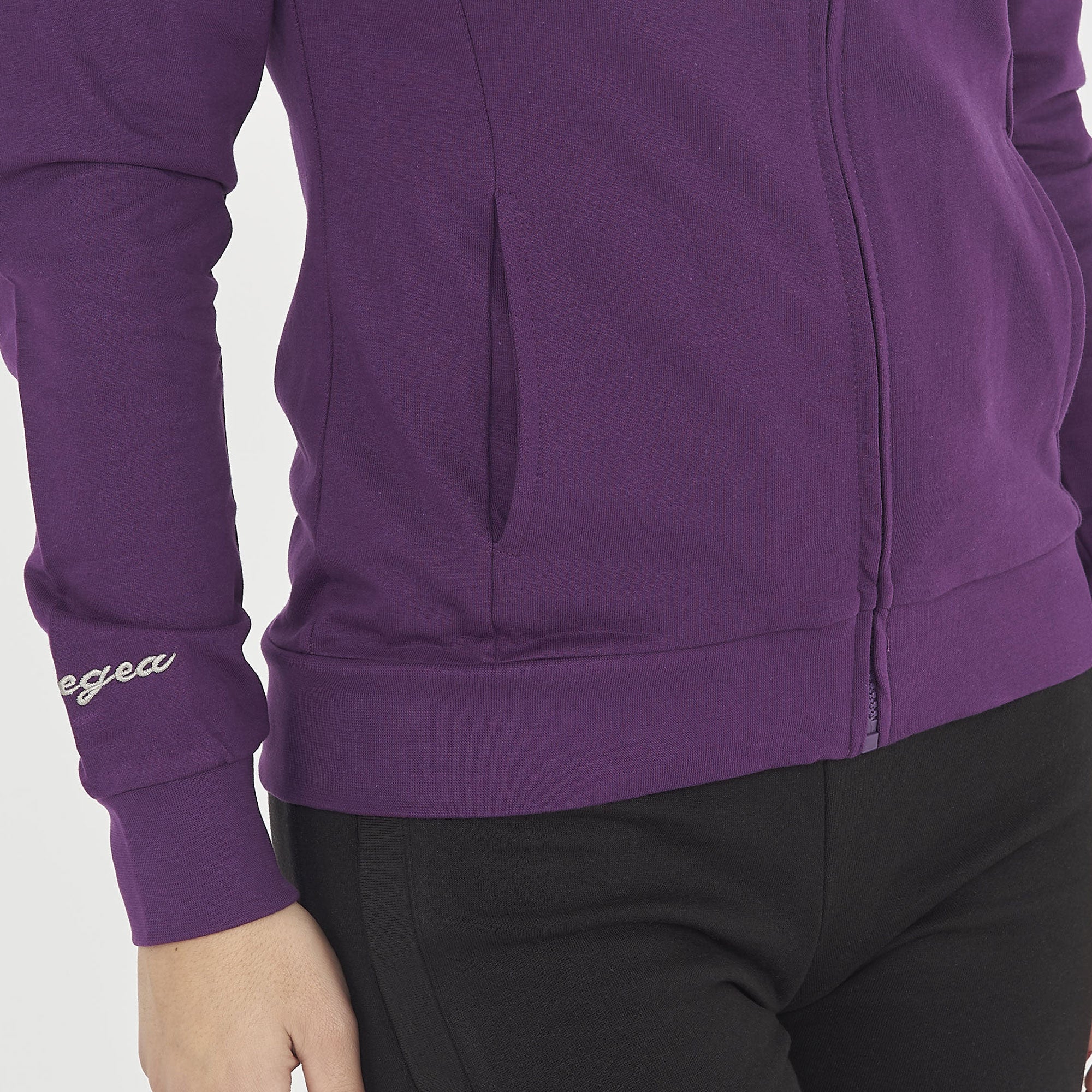 lekka-sportowa-bluza-z-zippem-ridaka