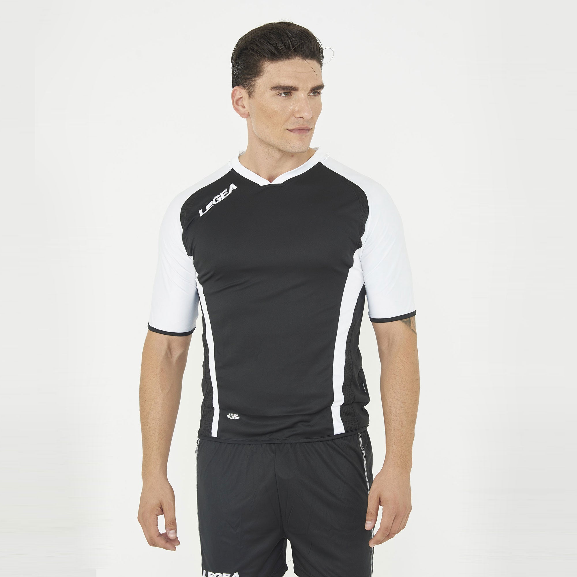 Kit calcio Vilnius per allenamento e partita