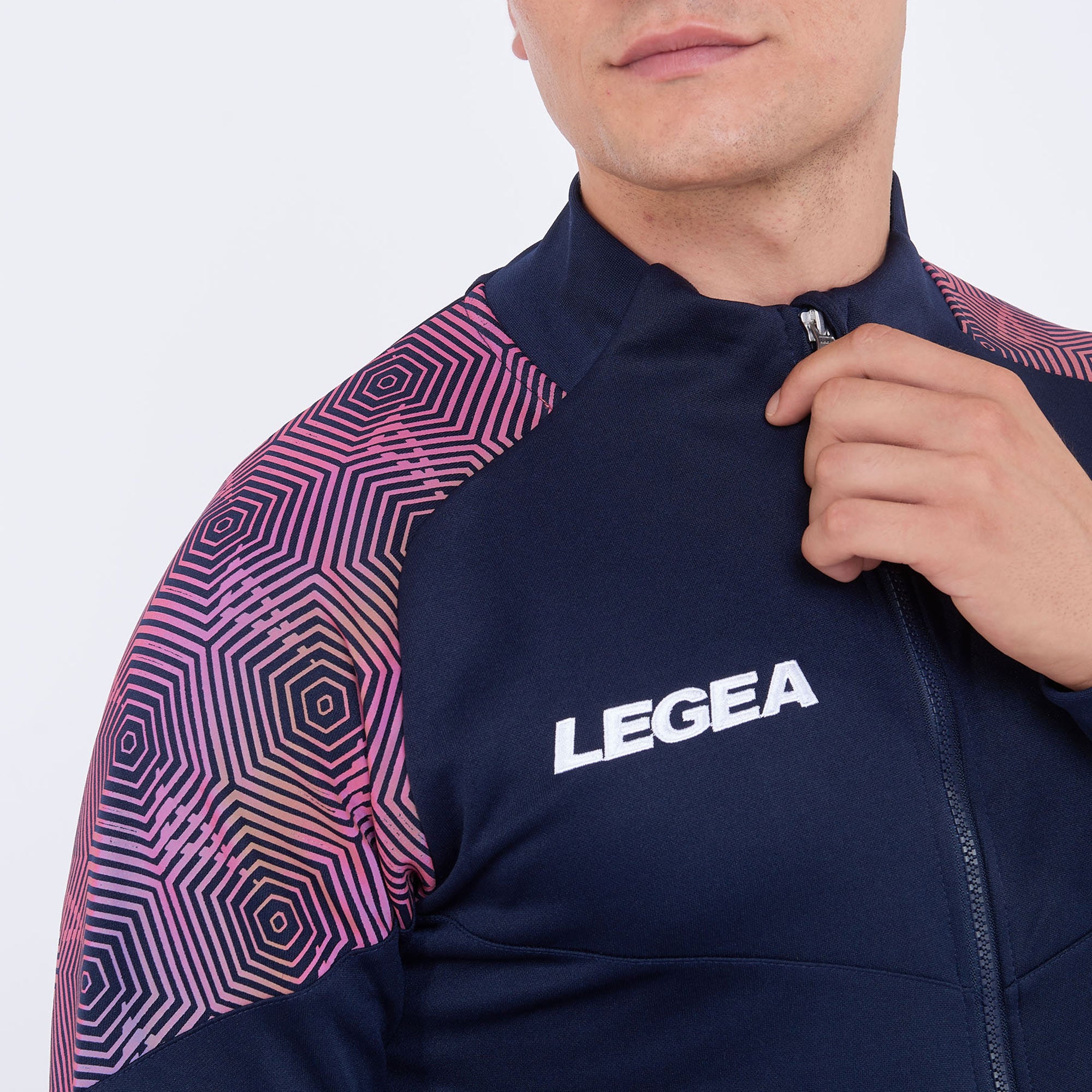 Manila running jacket, lightweight and breathable