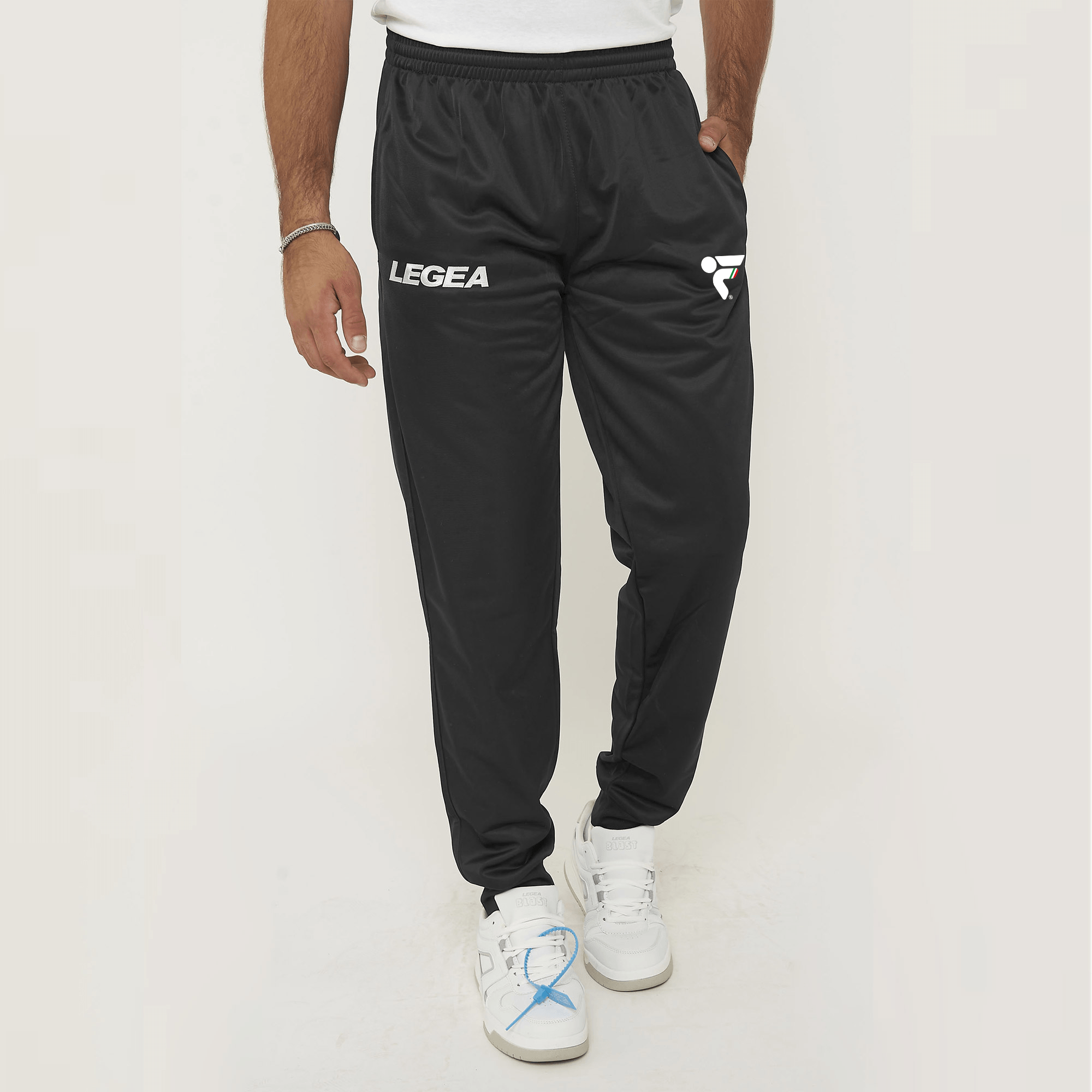 Sportovní kalhoty z polyesteru černé - Fitav