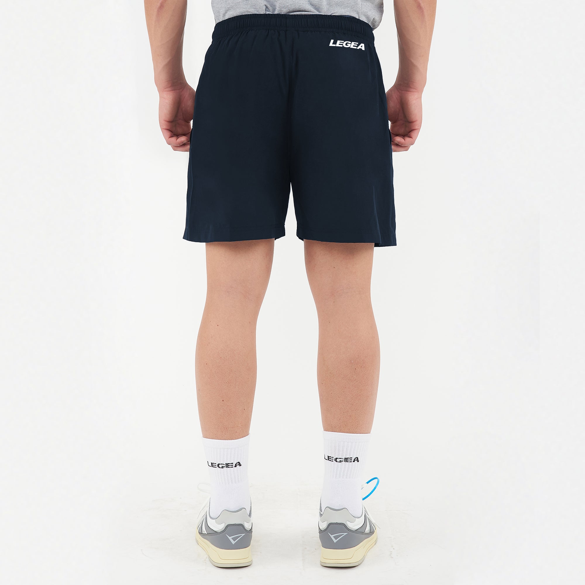 Smash running shorts with breathable fabric