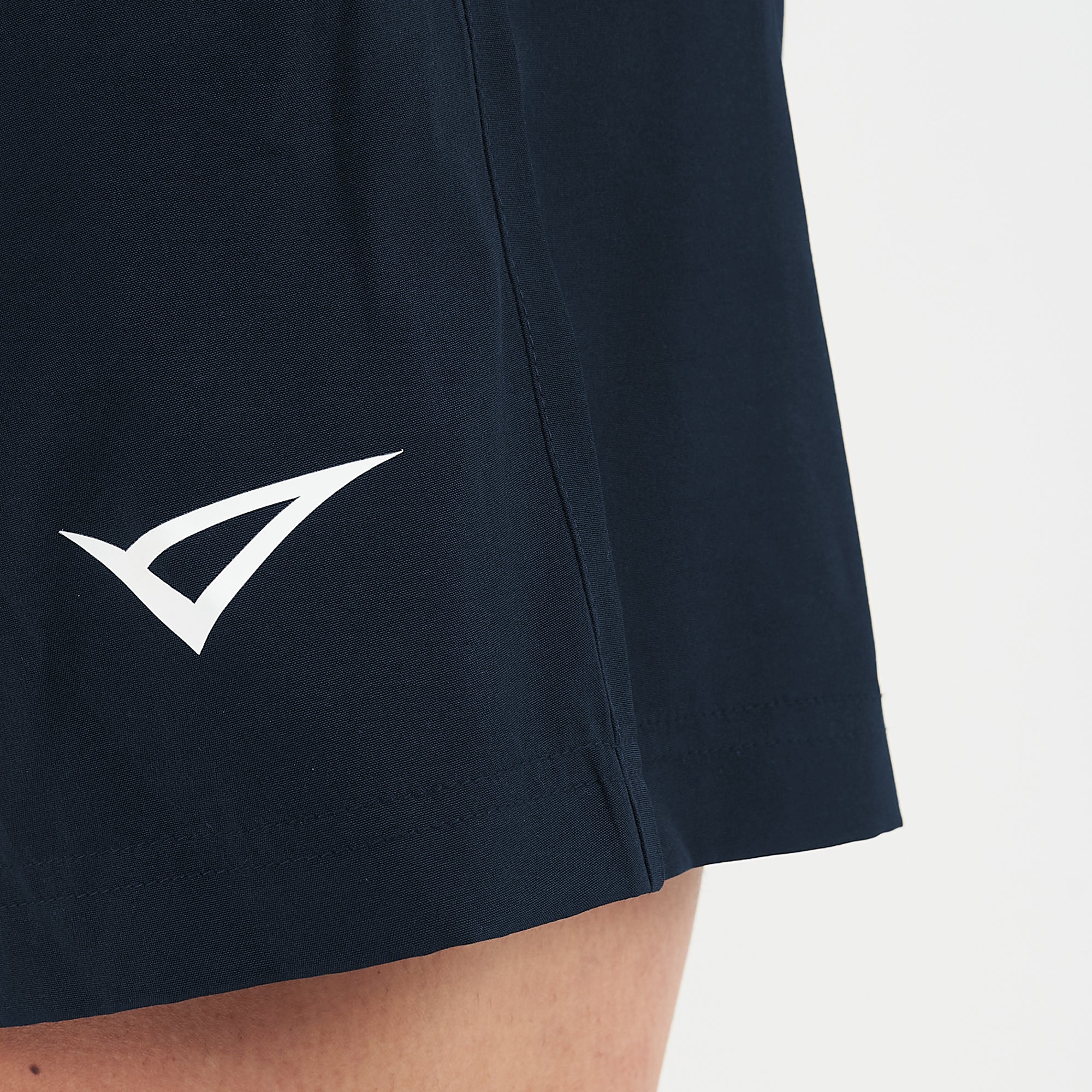 Smash running shorts with breathable fabric