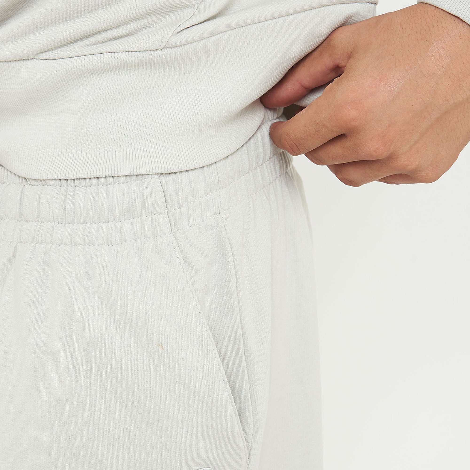 Pantaloncini sportivi con tasche F9