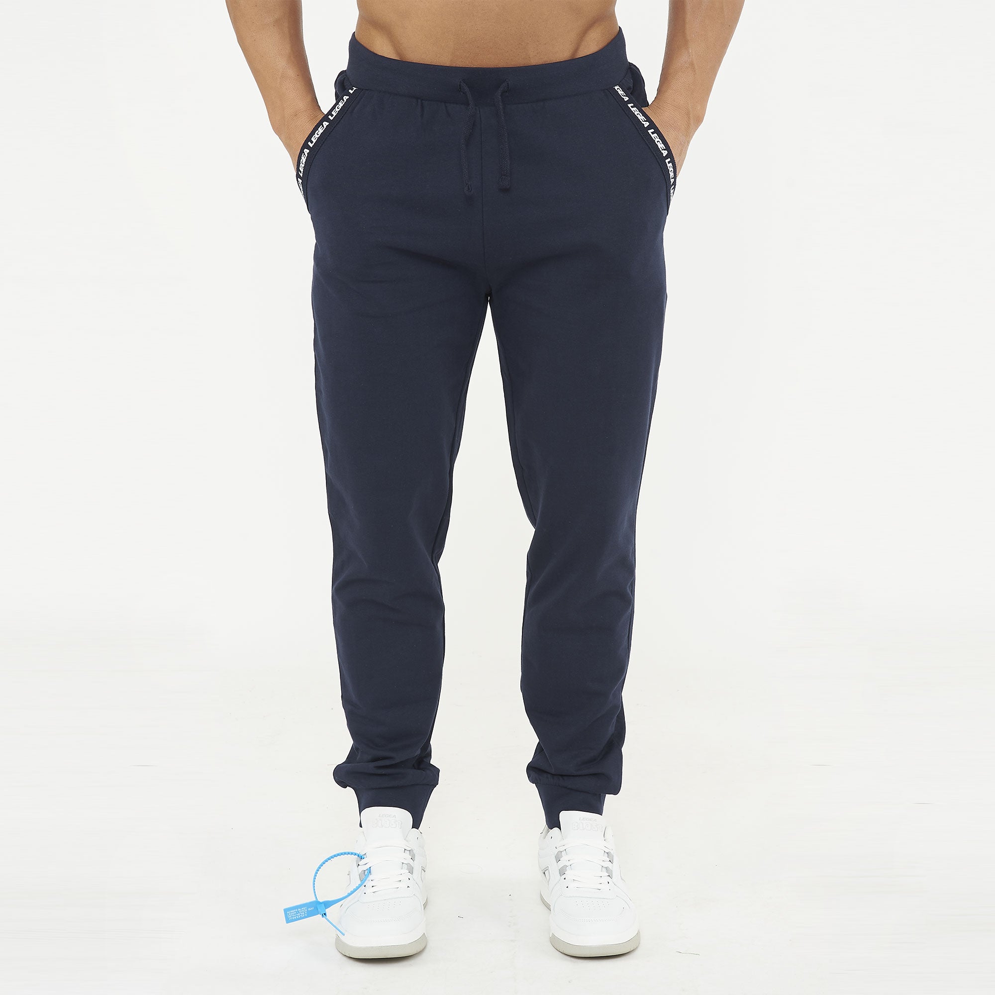 Pantaloni da trekking con zip sul fondo gamba