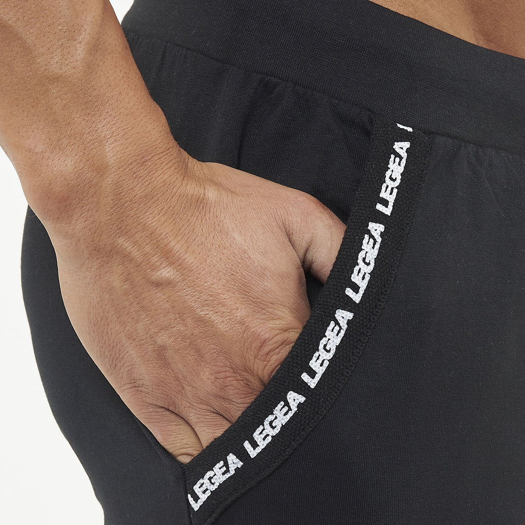Trekking trousers with zip at the bottom of the leg