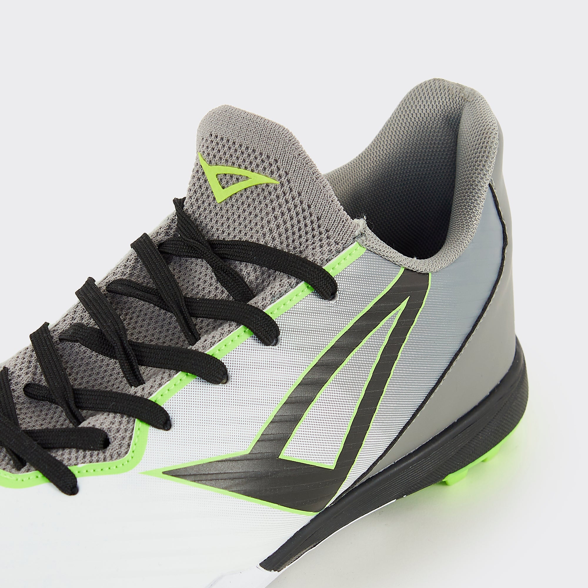 Botas de fútbol Delta